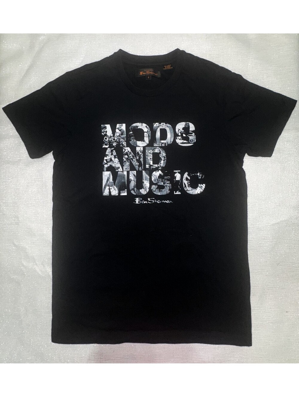Ben Sherman Black Mods and Music Graphic T-Shirt Size Small